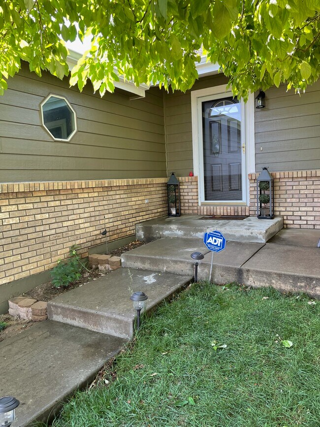 Foto del edificio - 2715 Chesapeake Bay