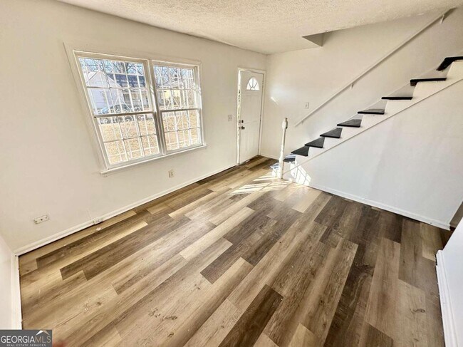 Foto del edificio - 2872 Harris St