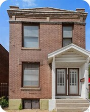 Building Photo - 1315 Hampton Ave