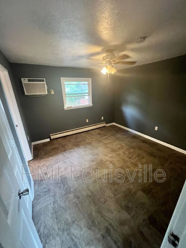 Foto del edificio - 4501 S 6th St