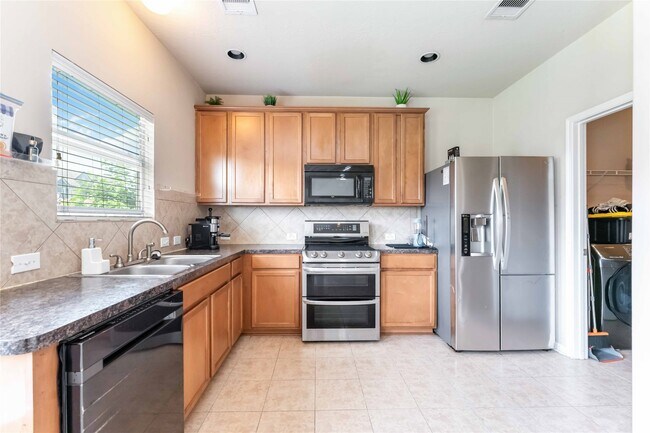 Foto del edificio - 10406 Harbor Canyon Dr