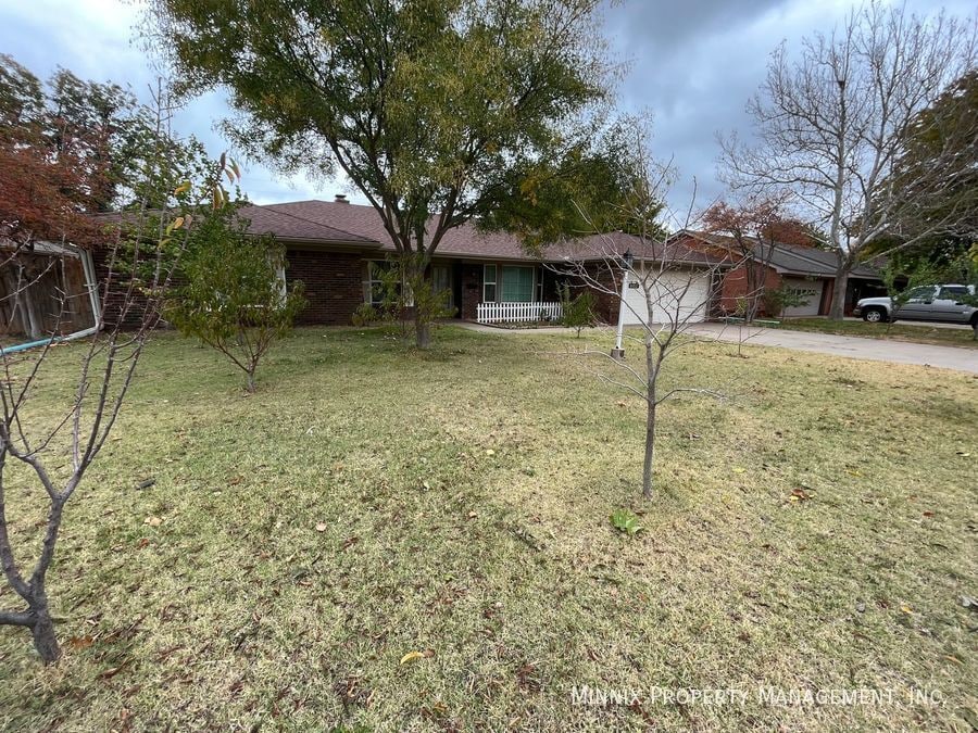 Foto principal - 6712 Gainsborough Rd