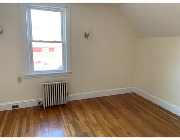 Foto del edificio - 118-120 Milton St