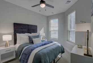 Building Photo - The Lofts at Front Street