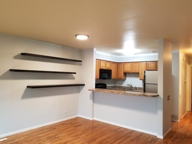 Foto del edificio - 2132 N Lincoln Ave
