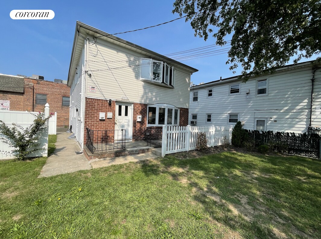 25401 Pembroke Ave Unit GROUNDFL, Queens, NY 11362 Room for Rent in