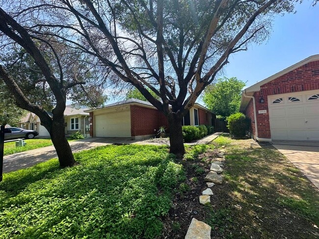 Building Photo - 15539 Sutton Leigh's Ln