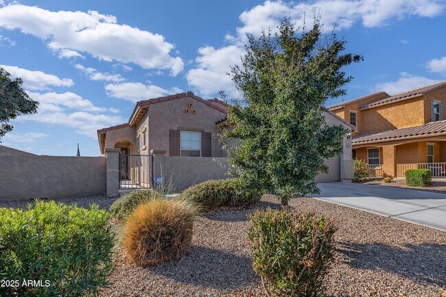 Building Photo - 18557 W Pueblo Ave