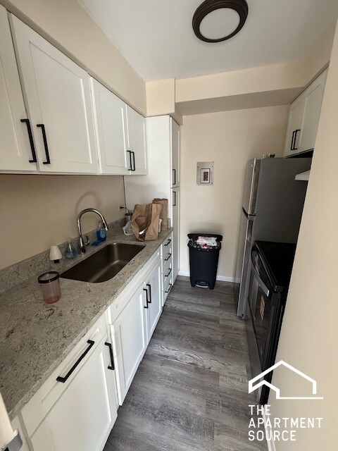 Photo - 1400 Chicago Ave. Unit 201