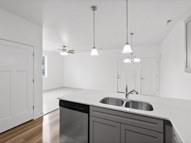 Foto del edificio - 1454 N 3830 W