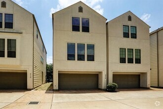 Building Photo - 908 Patterson St