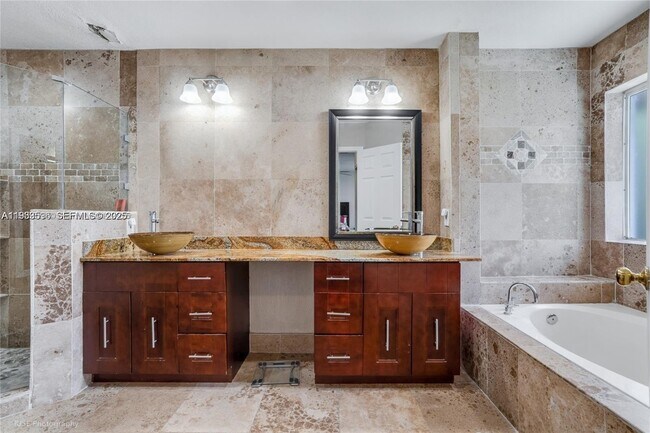 Foto del edificio - 14591 Vista Verdi Rd