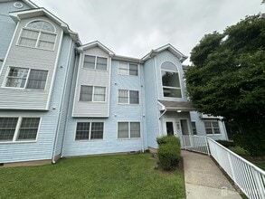 Building Photo - 610 Edpas Rd