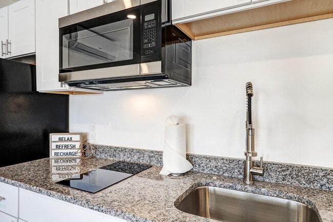 Albuquerque Furnished Apartments For Traveling Nurses - Panorama