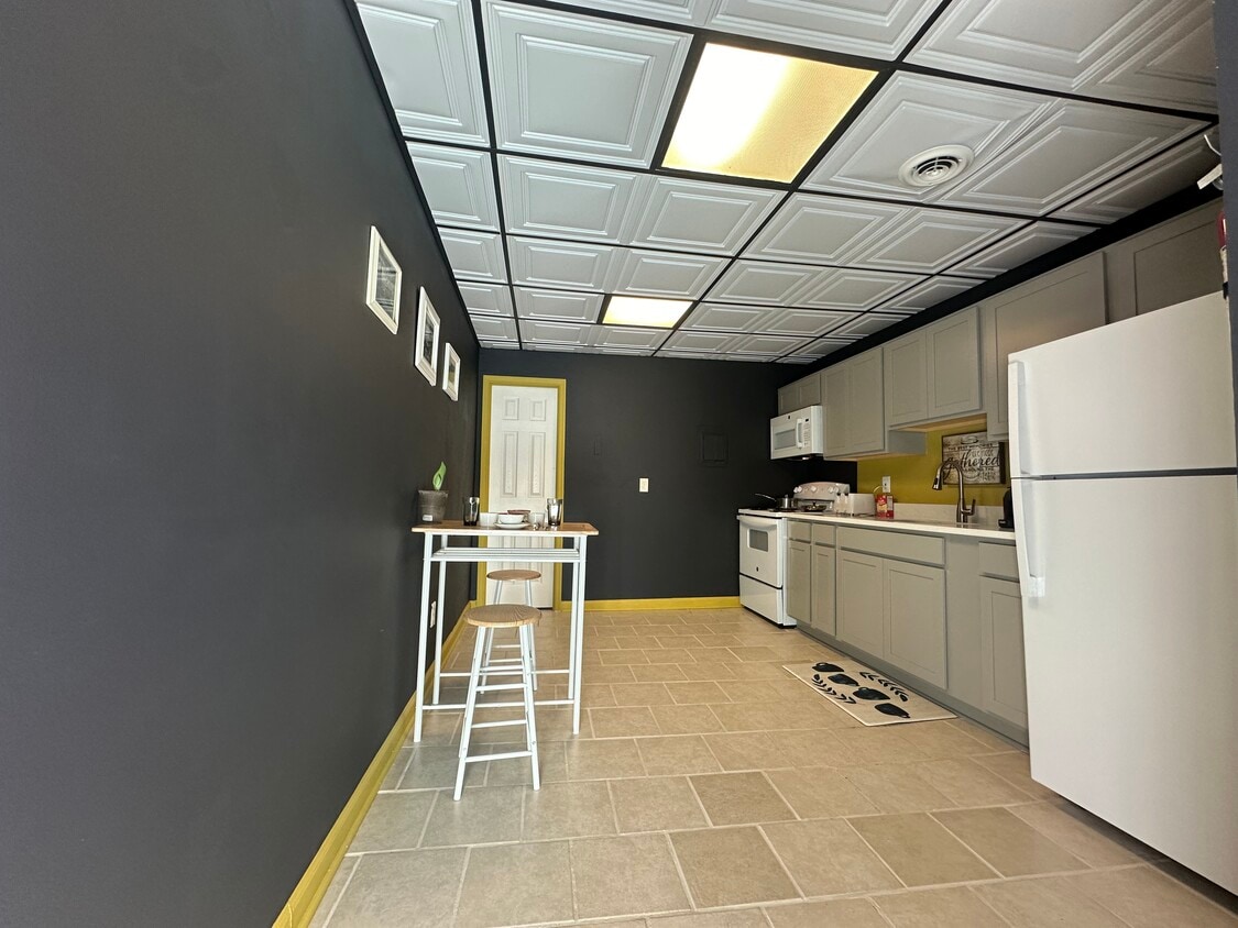 Foto del edificio - 17 S Carrollton Ave