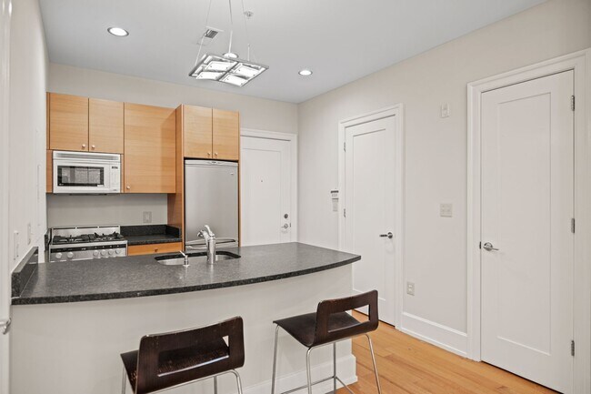 Foto del edificio - 2516 Q St NW