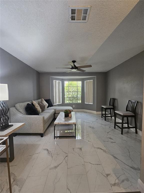 Foto del edificio - 2656 N Horseshoe Bay Dr