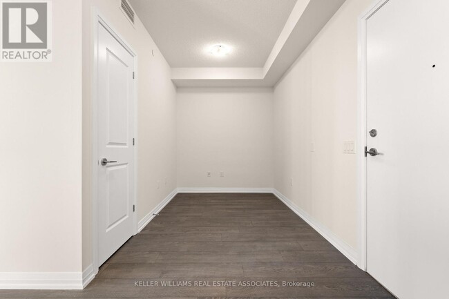 Building Photo - 50-2050 Thomas Riley Rd