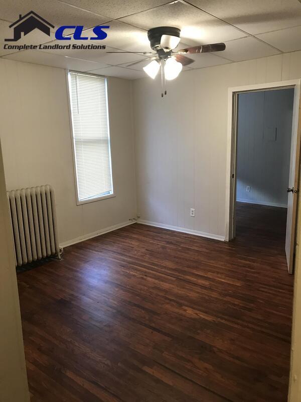 Primary Photo - 420 S 5th St