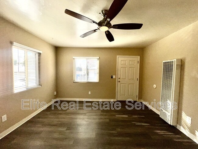 Foto del edificio - 9124 Rosedale Dr