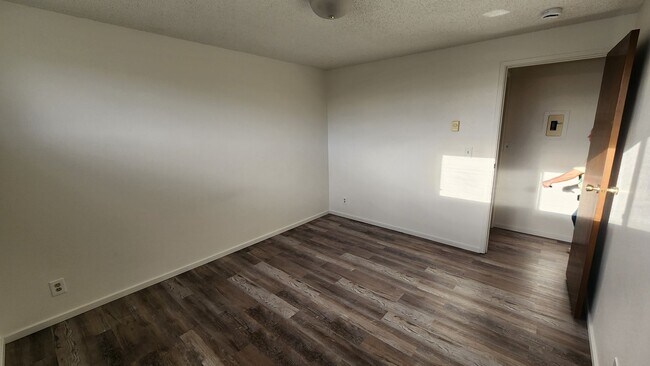 Foto del edificio - 695 4th St