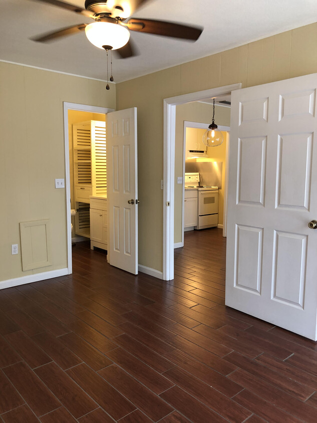 Bedroom - facing bathroom and living room - 2241 W Pensacola St