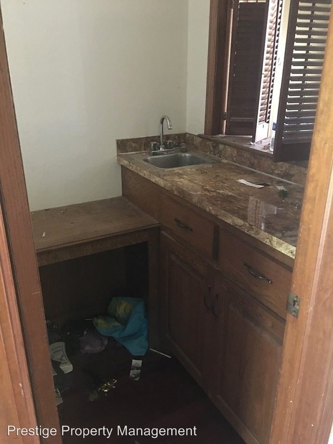 Foto del edificio - 126 Meadows Ln