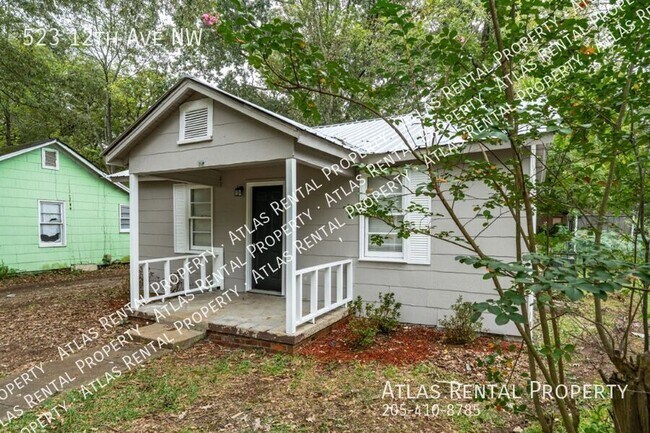 Foto del edificio - 523 12th Ave NW
