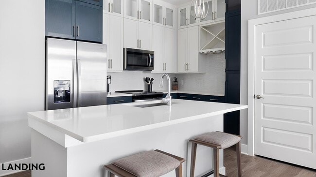 Building Photo - 2550 Blackmon Dr