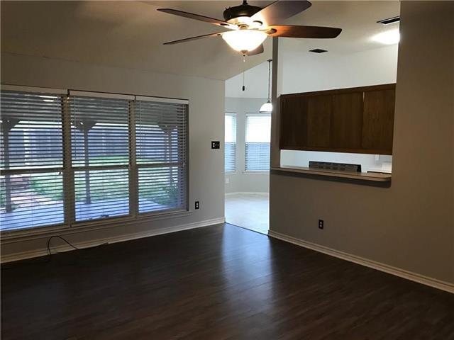 Foto del edificio - 931 Rolling Meadows Dr
