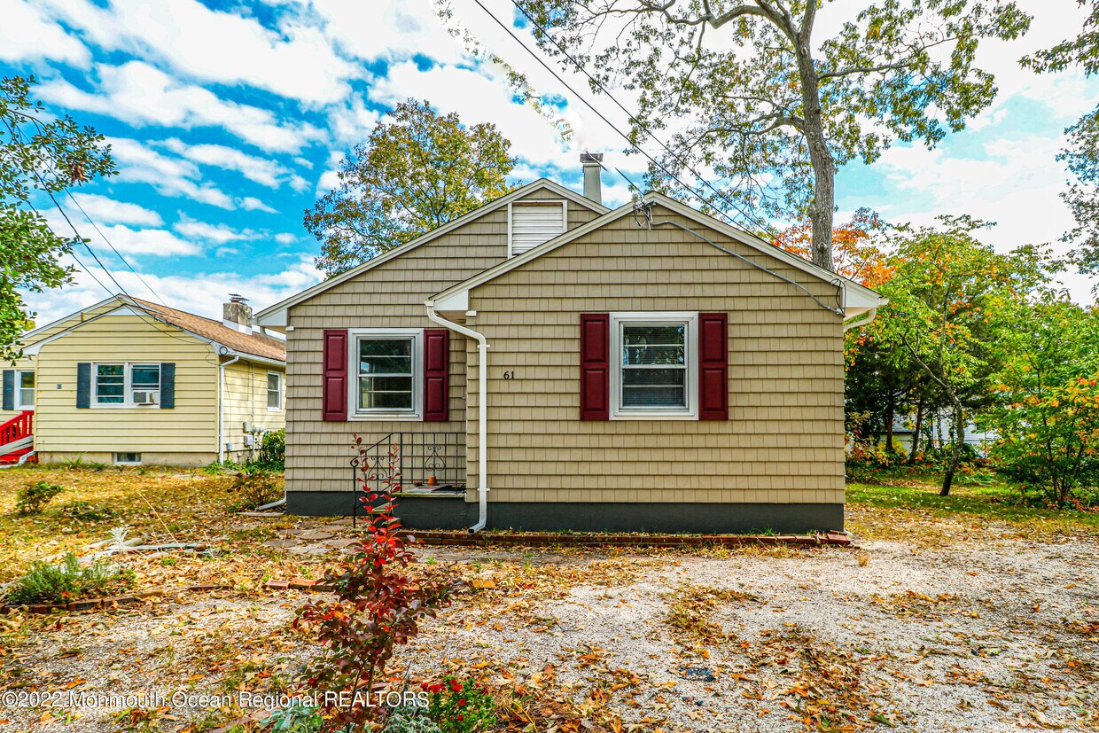 61 Reservation Row, Brick Township, NJ 08723 House Rental in Brick