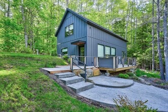 Building Photo - 18 Woody Ln