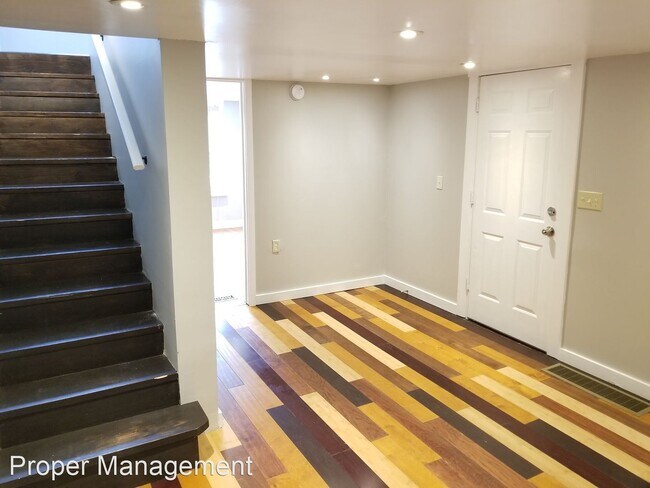 Building Photo - 3 br, 1 bath House - 1520 Chapel Street