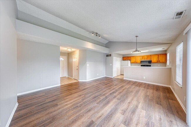 Foto del edificio - 2715 E 28th St