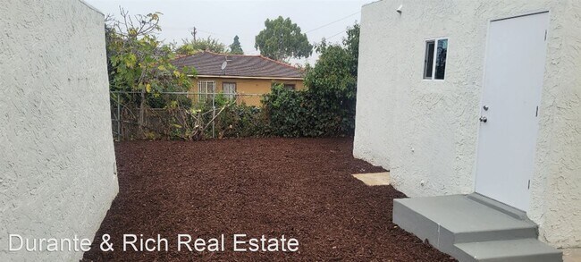 Building Photo - 1 br, 1 bath House - 722 Jewell Drive