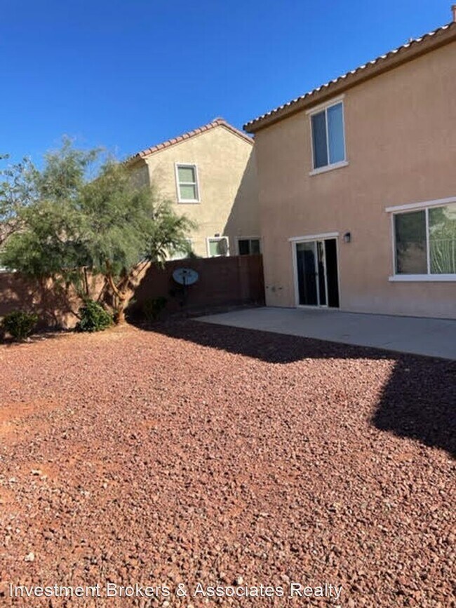 4 br, 2.5 bath House 7121 Weavers Place House Rental in North Las