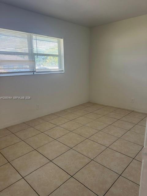 Foto del edificio - 5649 SW 27th St