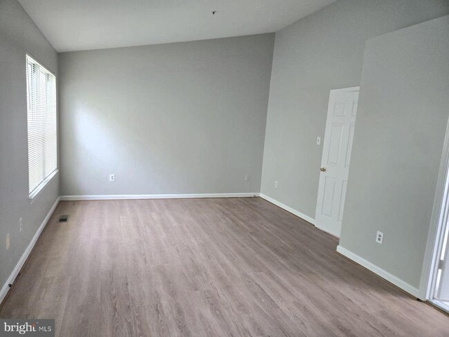 Building Photo - 12211 Blue Moon Ct
