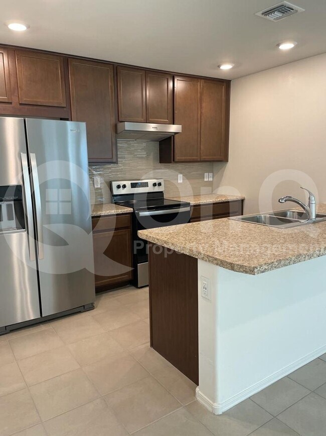 Foto del edificio - 8851 E Stone Meadow Cir