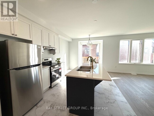 Building Photo - 3033 Langdon Rd