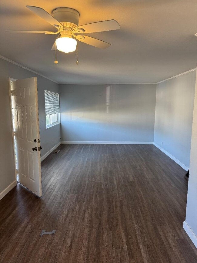 Foto del edificio - 932 N Idaho St