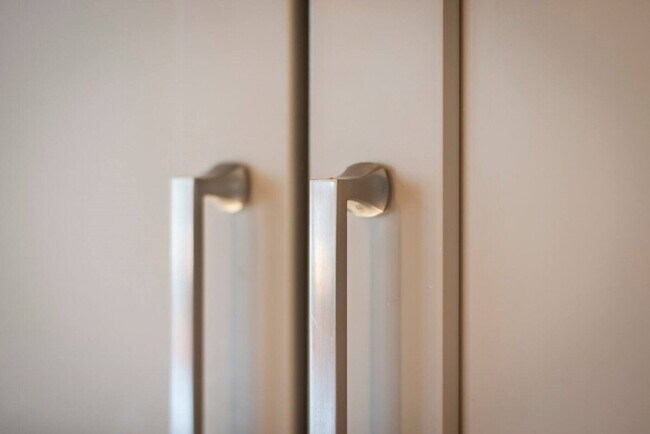 Foto del edificio - 350 East Ave