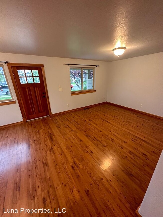 Building Photo - 3 br, 2.5 bath House - 2961 N 27th Ave #18