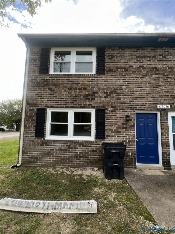 Foto del edificio - 3308 Woodlawn St