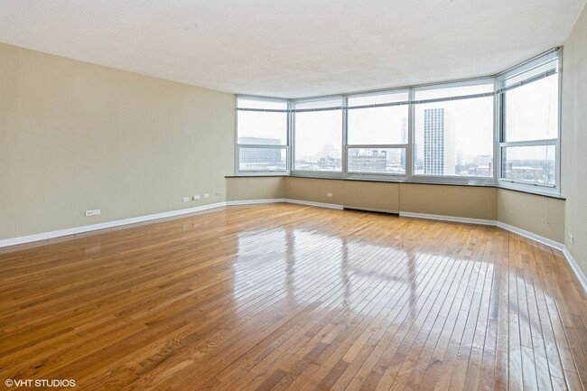 Building Photo - 720 W Gordon Terrace