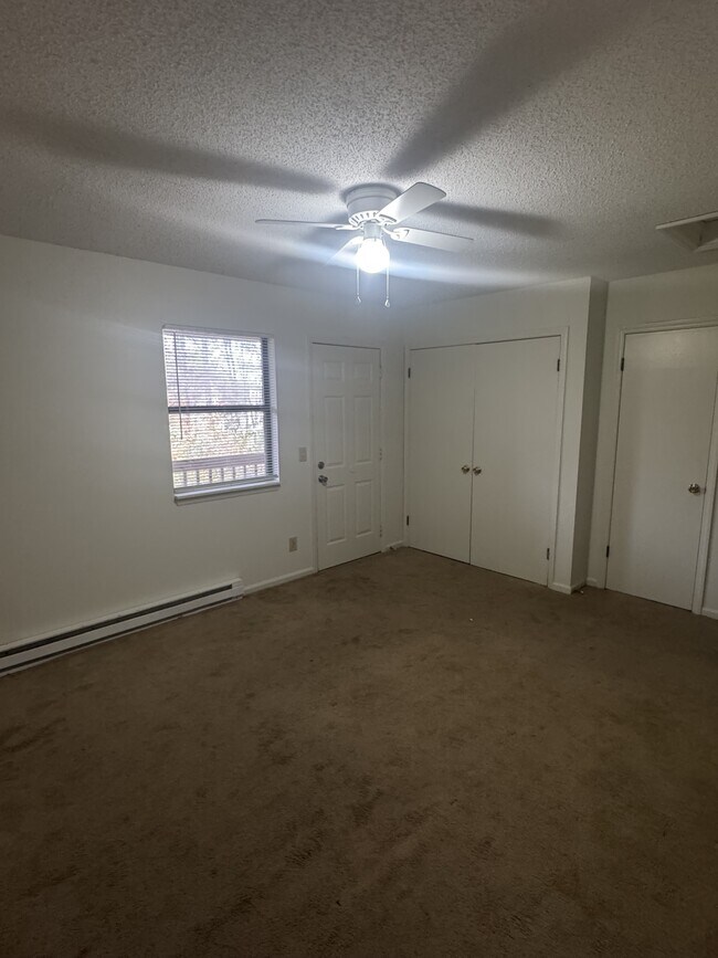 Foto del edificio - 712 Patton Cir