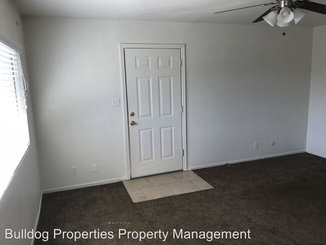 Building Photo - 1348-1348 E San Bruno Ave