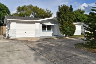 Building Photo - 10930 Norwood Ave