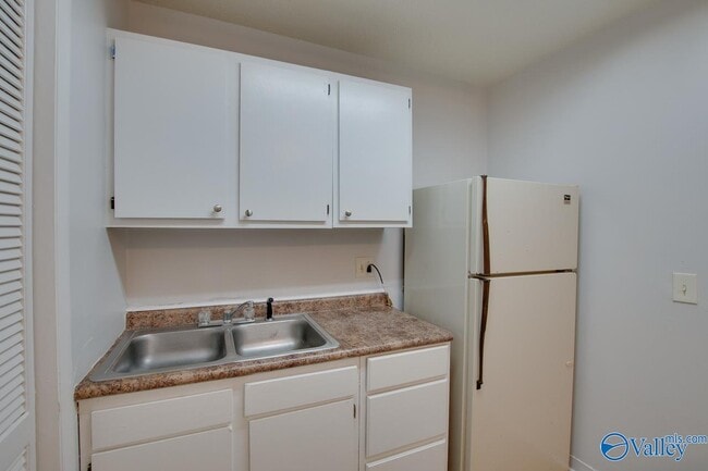 Building Photo - 4906 Cotton Row NW