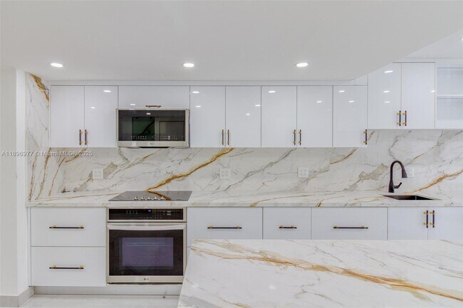 Foto del edificio - 5235 SW 40th Ave